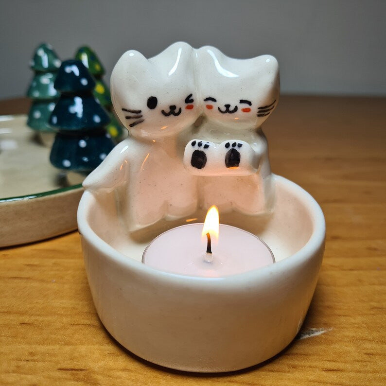 Resin Kitten-shaped Candlestick Ornaments Home Decor